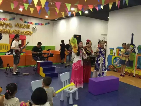 NYC紐約國(guó)際長(zhǎng)興早教中心四周年嘉年華