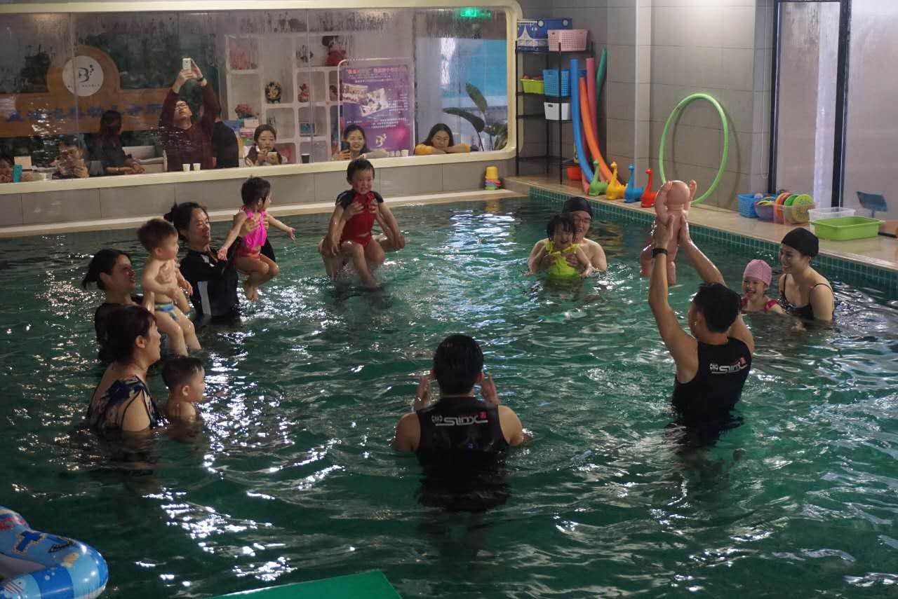 NYC紐約國際上海仲盛中心：親子游泳小達人活動回顧