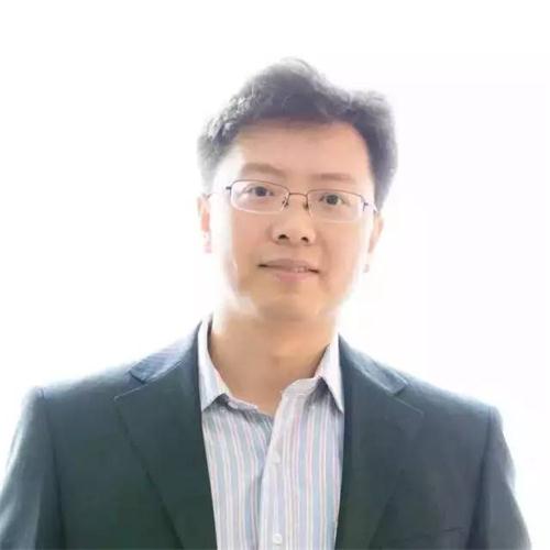 紐約國(guó)際兒童俱樂(lè)部早教專(zhuān)家團(tuán)隊(duì)楊志