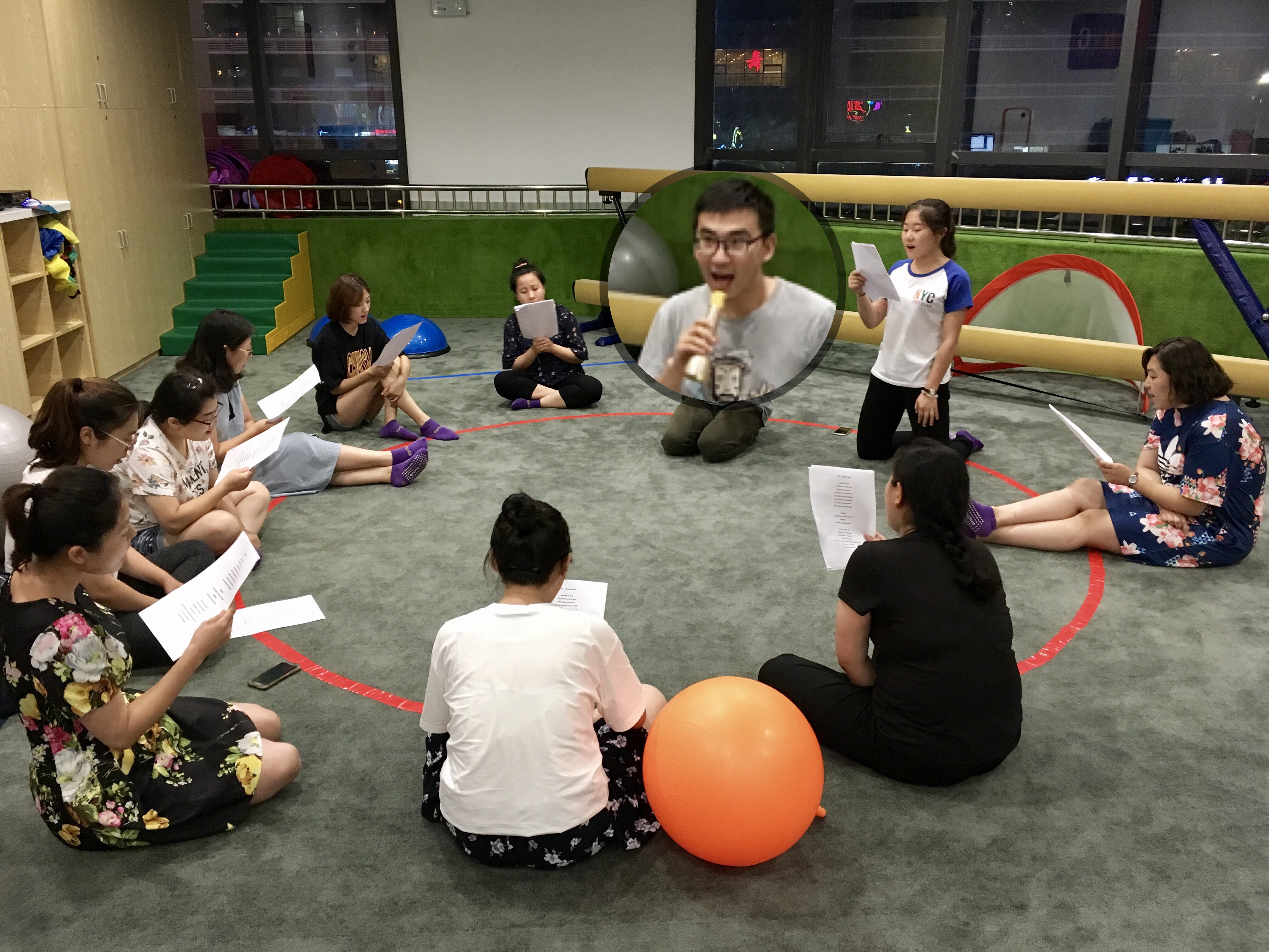NYC紐約國(guó)際山東濰坊萬(wàn)達(dá)中心：【活動(dòng)回顧】媽媽合唱團(tuán)
