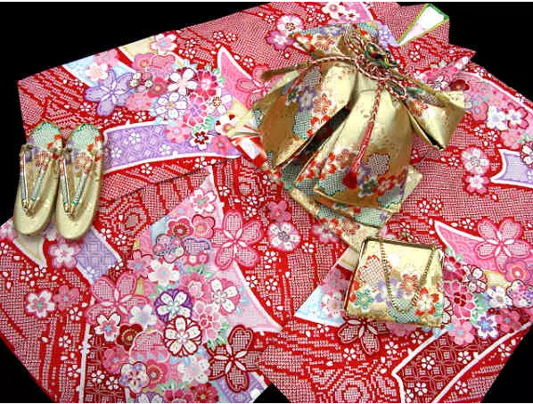 NYC紐約國際杭州中大銀泰城中心：夏令快樂營玩什么？第1期:“日本印象”
