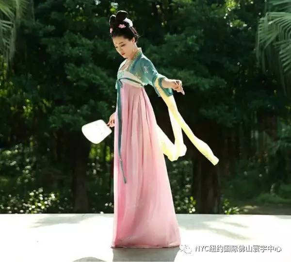 NYC紐約國(guó)際佛山寰宇早教中心：【國(guó)際早教進(jìn)駐佛山】開業(yè)環(huán)球之旅約起來，世界那么大，帶寶寶來看看~