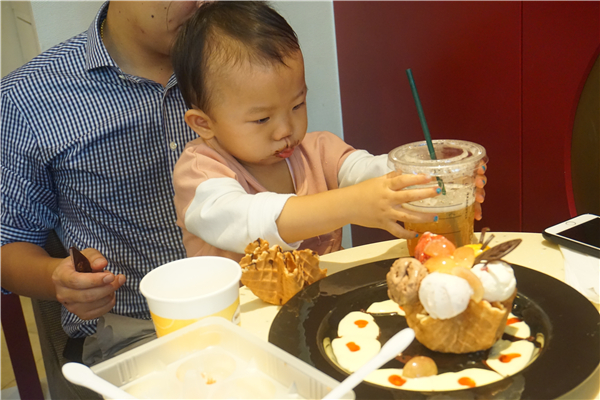 NYC紐約國際杭州遠(yuǎn)洋樂堤港早教中心哈根達(dá)斯DIY活動(dòng)回顧