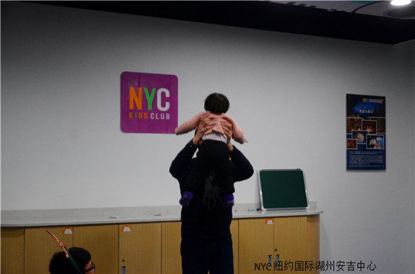 NYC紐約國際湖州安吉早教中心圣誕節(jié)派對