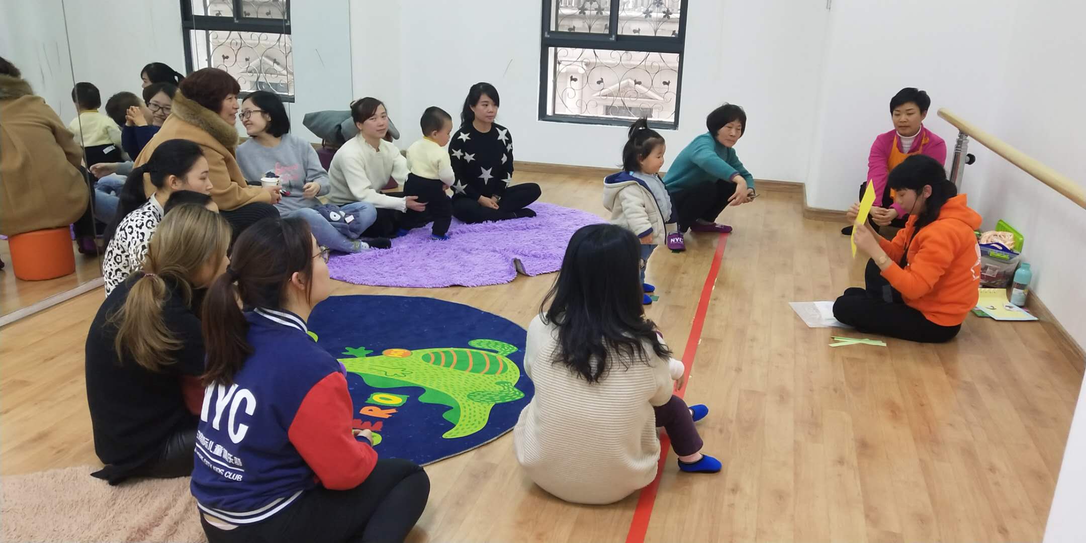 NYC紐約國際長沙陽光錦城早教中心繪本之旅愛的表達(dá)方式
