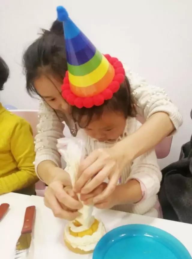 NYC紐約國際成都銀泰城中心2月份會員寶寶生日會又開始招募啦！