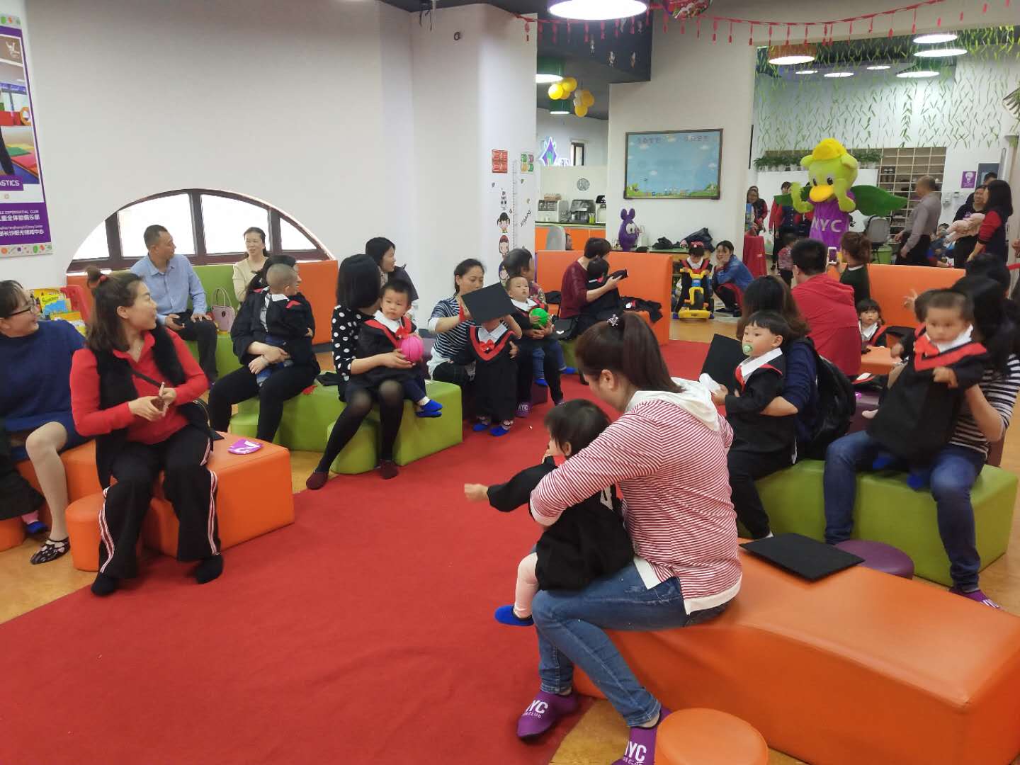 NYC紐約國際長沙陽光錦城早教中心：NYC開學(xué)典禮精彩回顧