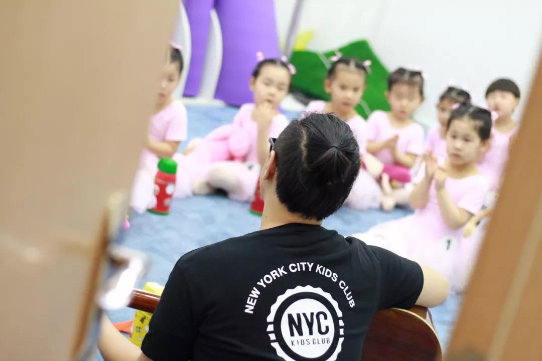 NYC紐約國際廣東順德新城早教中心：號外！號外！NYC首次澳洲CSTD芭蕾舞考試“100%通過率”！