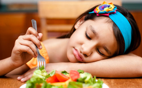 小兒厭食該怎么辦呢?如何才能讓寶寶愛上吃飯？