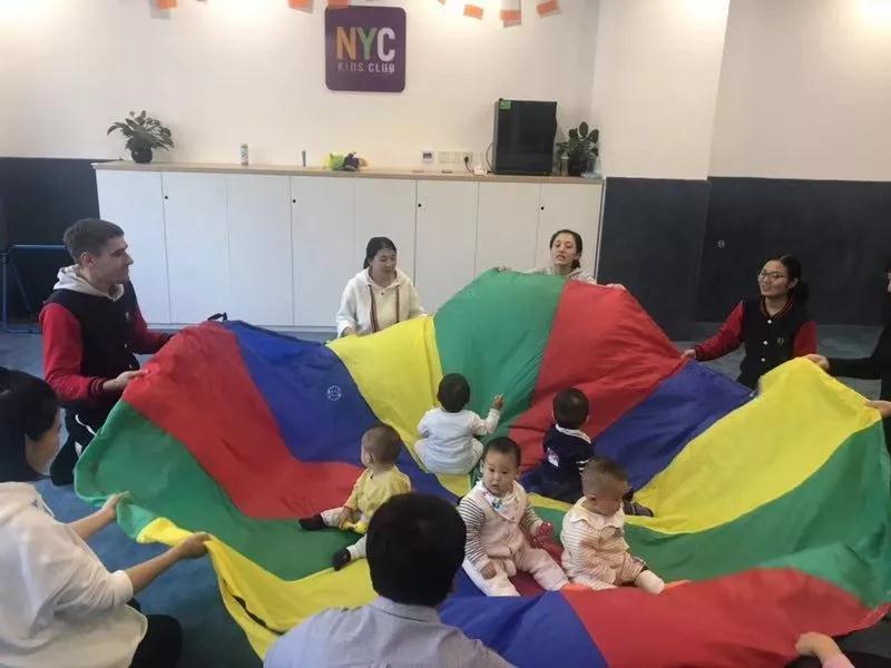 NYC紐約國(guó)際平谷早教中心萌寶爬爬賽回顧