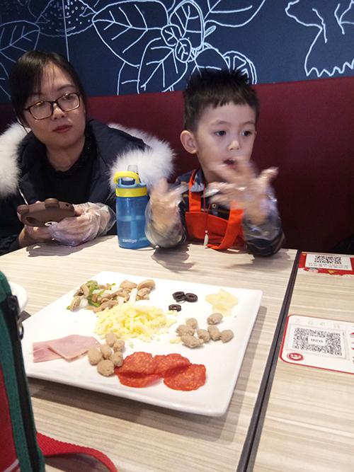 NYC紐約國際天津?yàn)I海早教中心：戶外親子團(tuán)“小小Chefs”活動(dòng)回顧