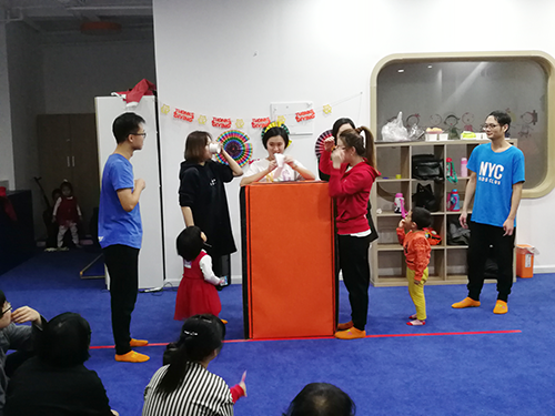 NYC紐約國際天津?yàn)I海早教中心：“Peppa Pig迎新春”主題生日會活動回顧