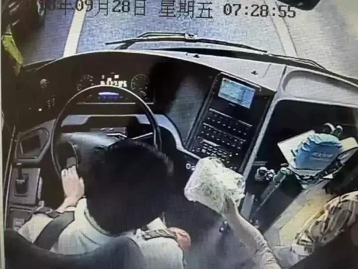 NYC紐約國(guó)際通州早教中心：路人眼里的孩子，憑什么這么可愛(ài)？