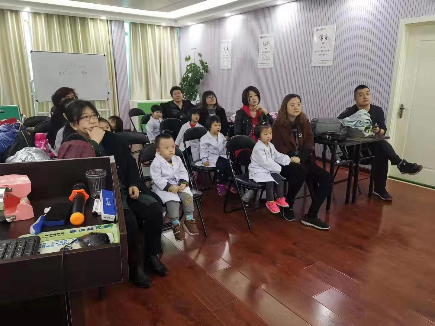 NYC紐約國際唐山早教中心：“小小牙醫(yī)”親子活動回顧