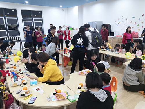 NYC紐約國(guó)際天津早教中心：圣誕狂歡夜活動(dòng)回顧